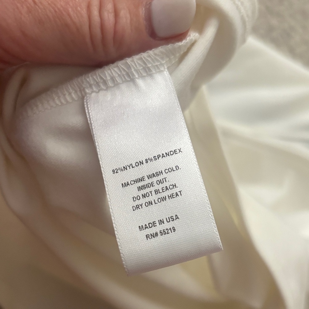 David Lerner White Ruffle Off-Shoulder Blouse - Picture 4 of 4